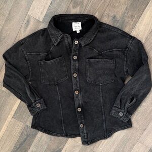 Like New HIPPIE ROSE Charcoal Button-Up Shacket